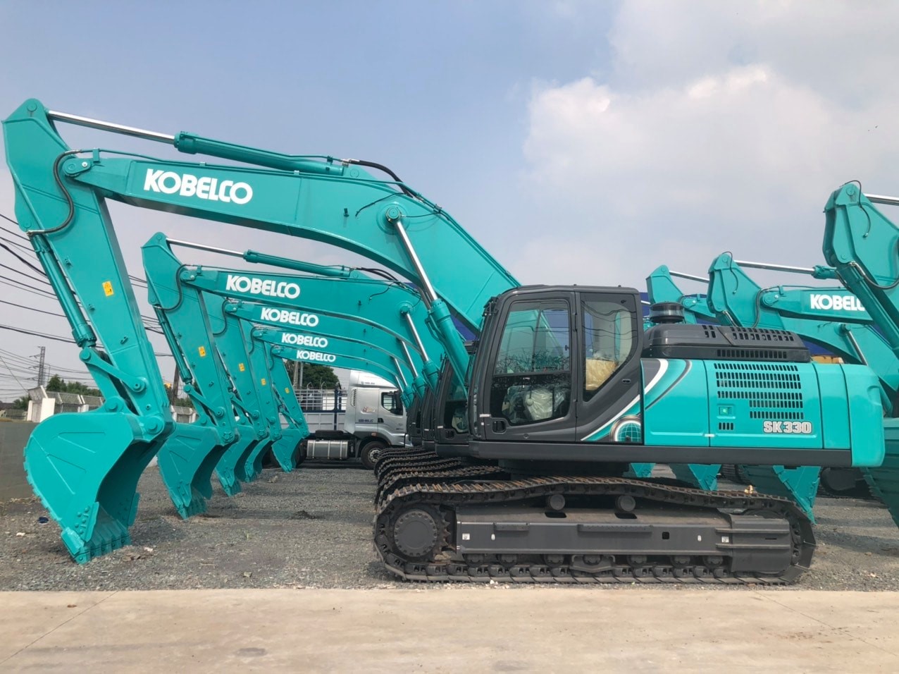 kobelco sk330-10 nhập khẩu chính hãng tại việt nam