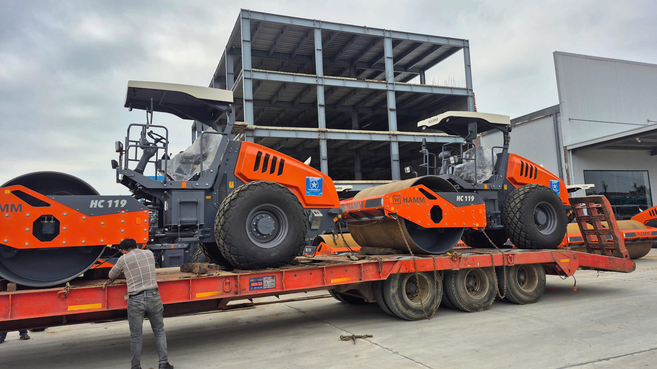 Giao Xe Lu Hamm Hc119 1