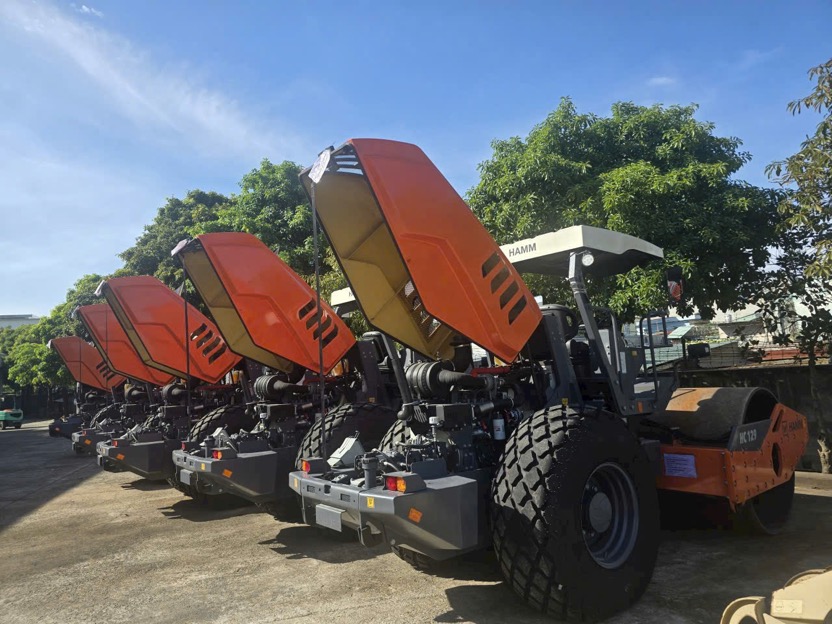 động Cơ Xe Lu Hamm Hc129