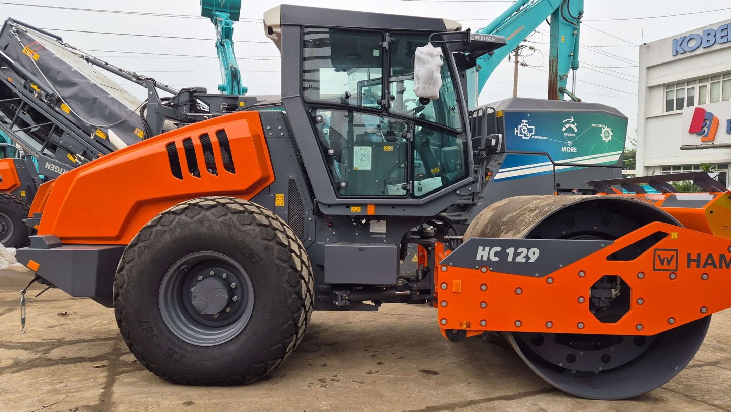 Xe Lu Hamm Hc129 Cabin Chính Hãng 8